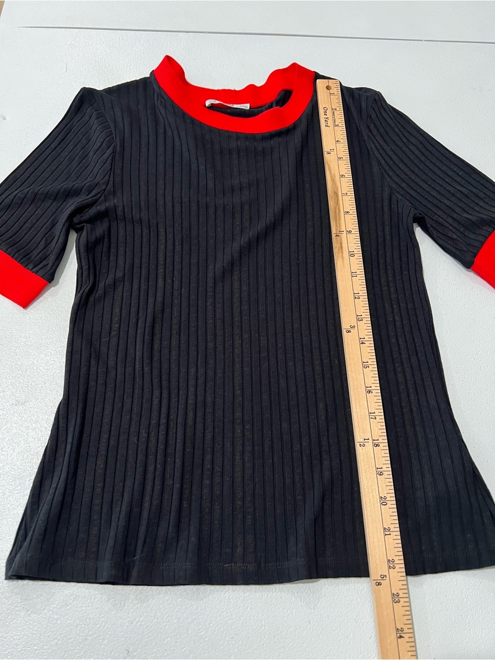 Zara Black Ribbed Short-Sleeve Top with Red Trim M - Picture 6 of 9